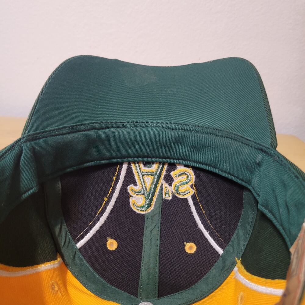 Vintage Oakland Athletics Snapback Hat Rare Embroidered Brim Genuine MLB Merch - Picture 11 of 11